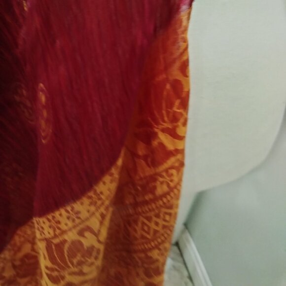 Shawl/Dupatta, Traditional Banarasi, Rust and Gold - Picture 4 of 12